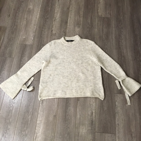 Vero Moda bell sleeve sweater XL - Picture 4 of 6